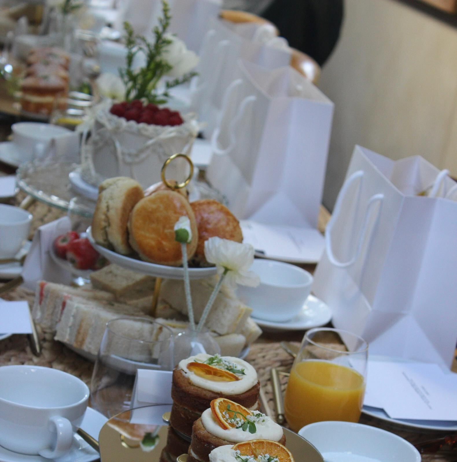 Desserts & Afternoon Tea 6