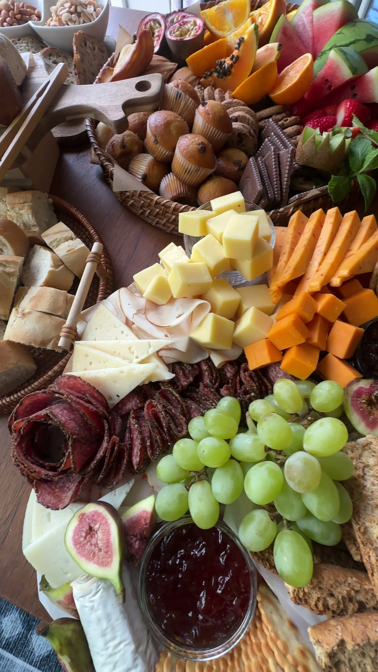 Cold Buffet & Grazing Boards 24